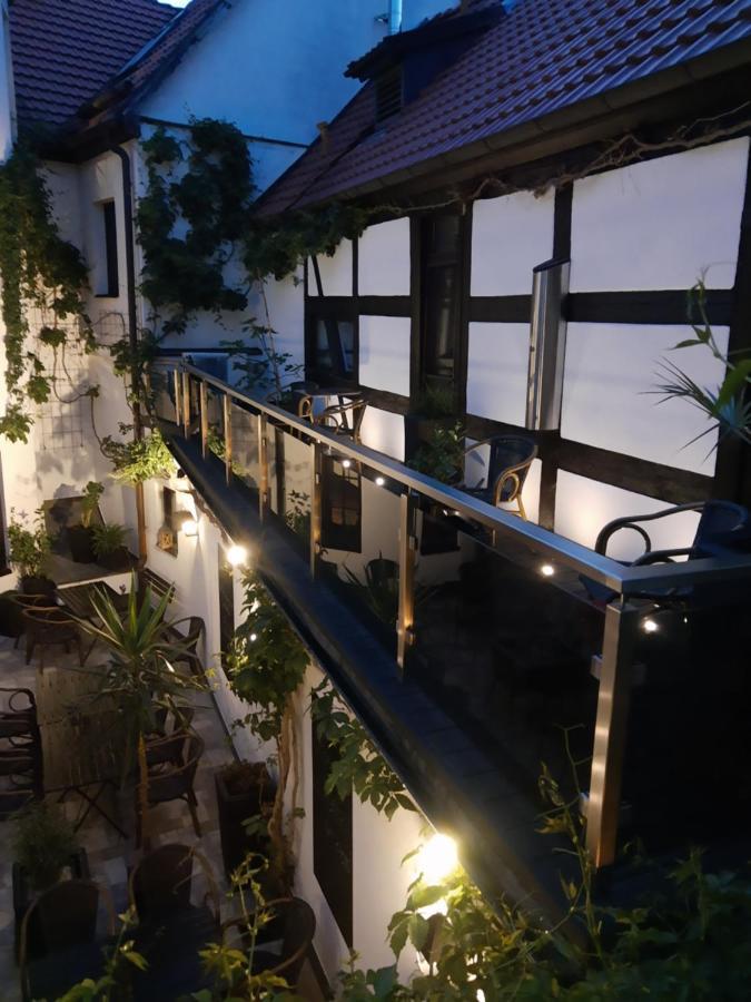 Hotel Weisses Ross Elsterwerda Exteriör bild